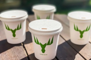 The Paper Lid Company and Metsä Board introduce 100% recyclable paperboard lid for takeaway beverage cups